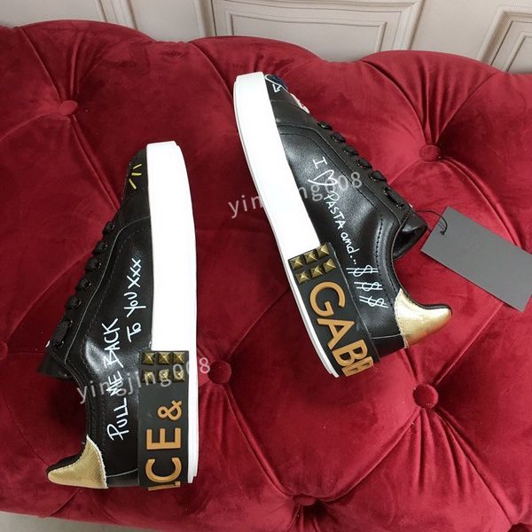 2023new fashion brand casual shoes men womens low sole canvas shoes leather black white original sole sneakers
2023new fashion brand casual shoes men womens low sole canvas shoes leather black white original sole sneakers