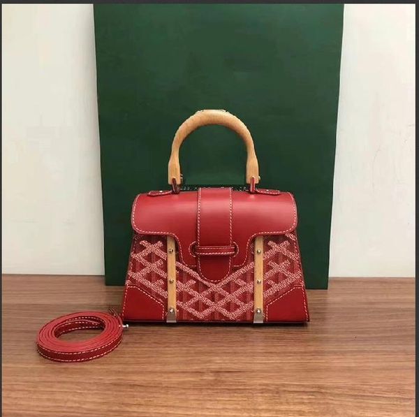 bags messenger luxury designer brand multicolor large capacity leather design fashion goya wooden handle handbag saigon bag mini{category}, Black;red
bags messenger luxury designer brand multicolor large capacity leather design fashion goya wooden handle handbag saigon bag mini{category}, Black;red