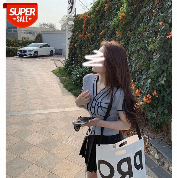 xiangxiang knitting/women's color matching short-sleeved design sense hundred dai blouse sweater a drop-off #hy7s, White
xiangxiang knitting/women's color matching short-sleeved design sense hundred dai blouse sweater a drop-off #hy7s, White