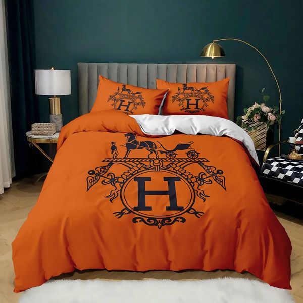 luxury design printed textile 3-piece set of bedding size, duvet cover modern style, household goods/holiday gifts/l, including 2 pill
luxury design printed textile 3-piece set of bedding size, duvet cover modern style, household goods/holiday gifts/l, including 2 pill