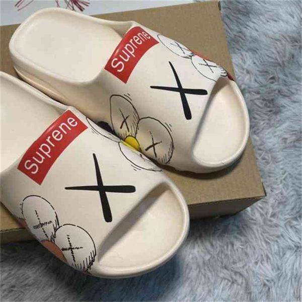 fashion brand slippers foam men super great quality runner outdoor basketball football soccer sneakers sports sandal leisure gift summer par, Black 
fashion brand slippers foam men super great quality runner outdoor basketball football soccer sneakers sports sandal leisure gift summer par, Black