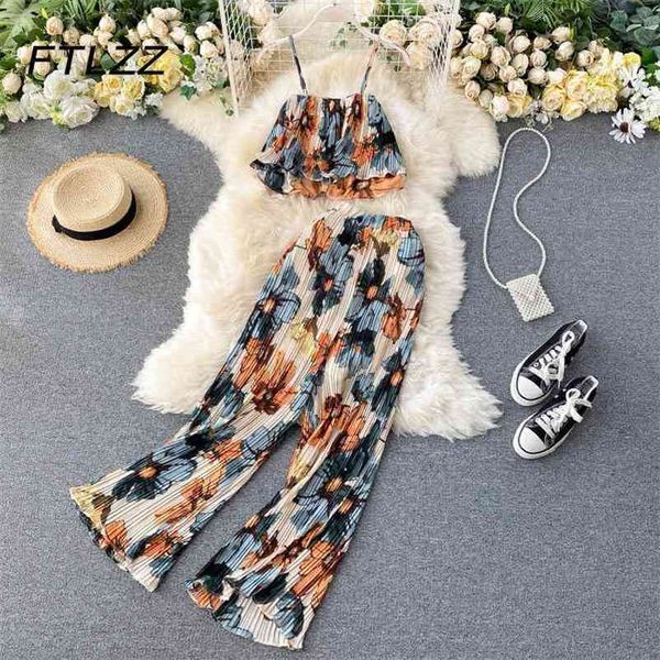 women bohemia chiffon two piece sets summer spaghetti high waist straight pants outfits ladies beach elegant pleats suits 210602, White
women bohemia chiffon two piece sets summer spaghetti high waist straight pants outfits ladies beach elegant pleats suits 210602, White