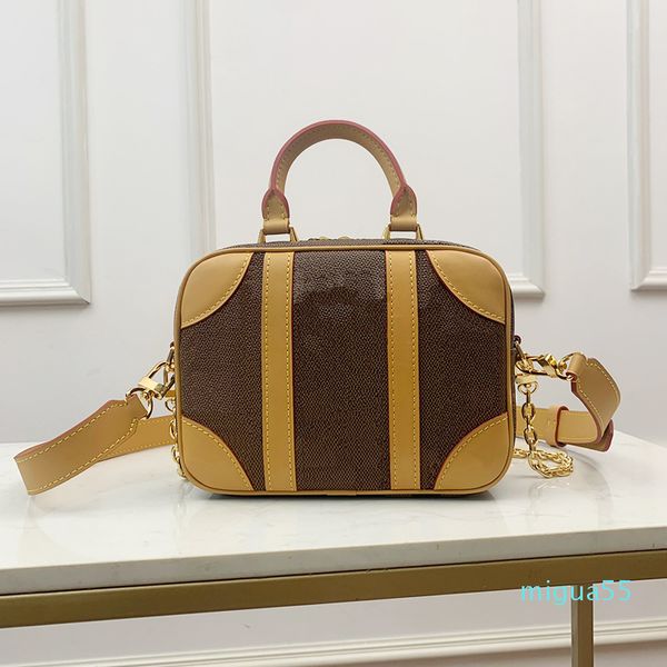 women messenger travel bag classic style fashion shoulder bags lady totes handbags explosive designer one-shoulder presbyopia
women messenger travel bag classic style fashion shoulder bags lady totes handbags explosive designer one-shoulder presbyopia
