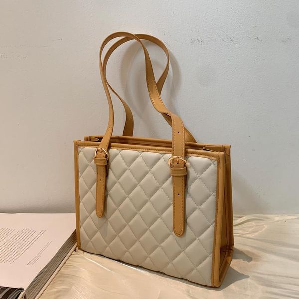 evening bags high-quality ladies simple diamond bag 2021 large-capacity hand-carrying western style female korean version shoulder
evening bags high-quality ladies simple diamond bag 2021 large-capacity hand-carrying western style female korean version shoulder
