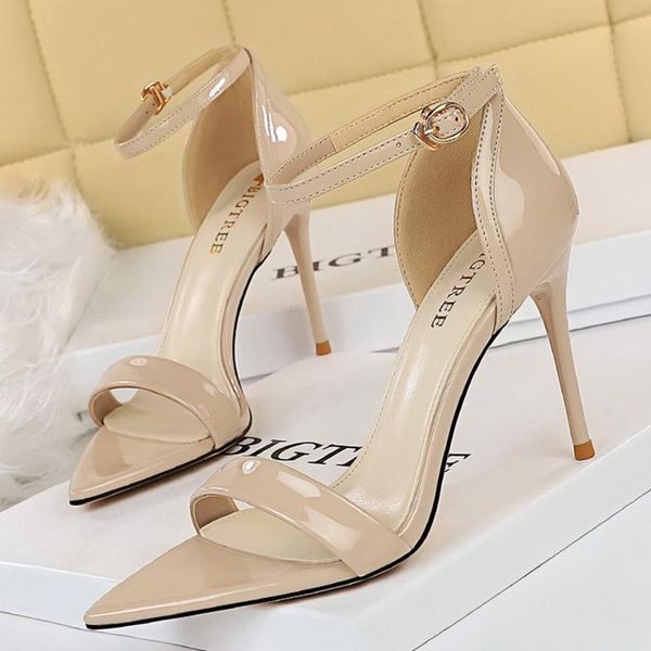 dress shoes 2021 women 9.5cm high heels stripper sandals female fetish designer nude plus size lady summer strap sandles pumps, Black
dress shoes 2021 women 9.5cm high heels stripper sandals female fetish designer nude plus size lady summer strap sandles pumps, Black