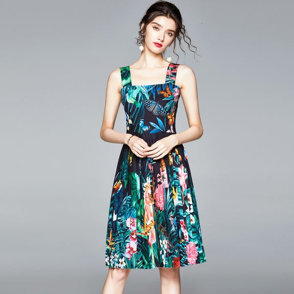 casual dresses female summer 2021 floral fashion draped impression plied spaghetti strap ed as a holiday party, Black;gray
casual dresses female summer 2021 floral fashion draped impression plied spaghetti strap ed as a holiday party, Black;gray