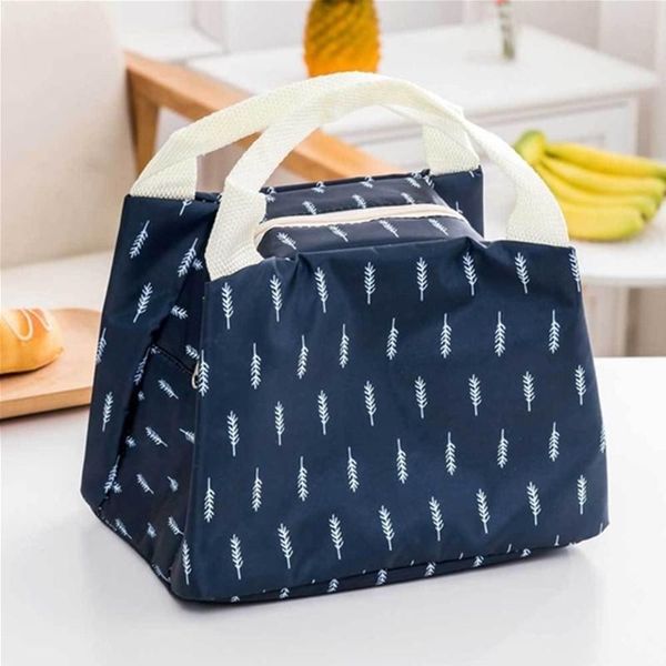 outdoor bags waterproof camping picnic reusable lunch box insulated thermal cooler bag for boating beach fishing school work
outdoor bags waterproof camping picnic reusable lunch box insulated thermal cooler bag for boating beach fishing school work