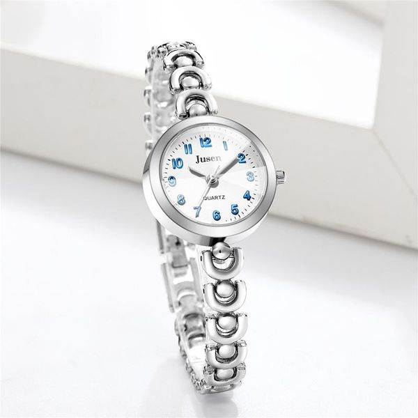 wristwatches trendy women watch blue dial number female bracelet quartz rhinestone belt wristwatch clock relogio feminino, Slivery;brown
wristwatches trendy women watch blue dial number female bracelet quartz rhinestone belt wristwatch clock relogio feminino, Slivery;brown