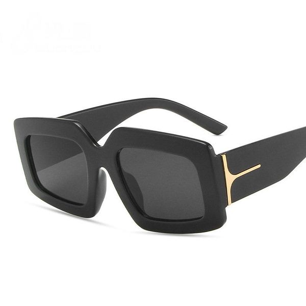 sunglasses big frame gradient shades oversized square brand designer vintage women fashion sun glasses uv400, White;black 
sunglasses big frame gradient shades oversized square brand designer vintage women fashion sun glasses uv400, White;black