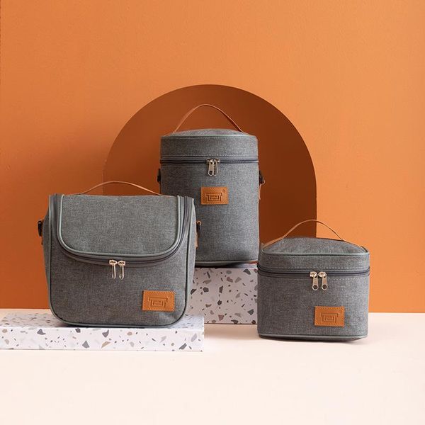 portable thermal insulation bag waterproof lunch box thick aluminum foil storage bags
portable thermal insulation bag waterproof lunch box thick aluminum foil storage bags
