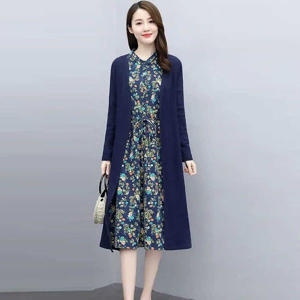 arrival korean sweet luxury cloak coat + floral print shirts dress elegant women's office work wear 2 piece set 210529, White
arrival korean sweet luxury cloak coat + floral print shirts dress elegant women's office work wear 2 piece set 210529, White