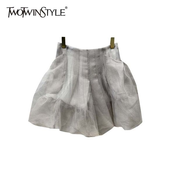 casual loose short for women high waist patchwork zipper minimalist shorts skirts female summer korean fashion 210521, White;black
casual loose short for women high waist patchwork zipper minimalist shorts skirts female summer korean fashion 210521, White;black
