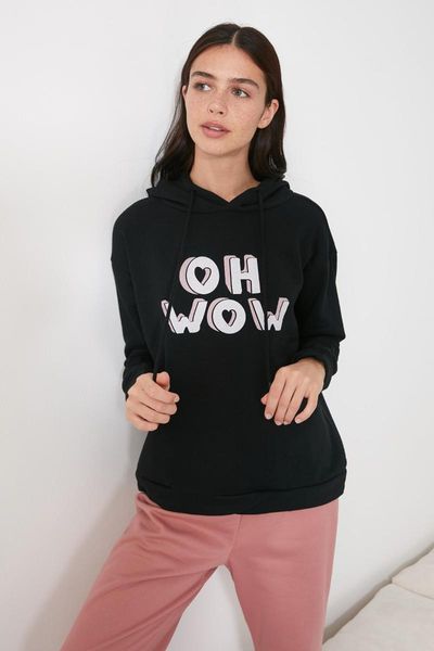 women's hoodies & sweatshirts trendyol printed knitted sweatshirt thmaw21sw1765, Black
women's hoodies & sweatshirts trendyol printed knitted sweatshirt thmaw21sw1765, Black