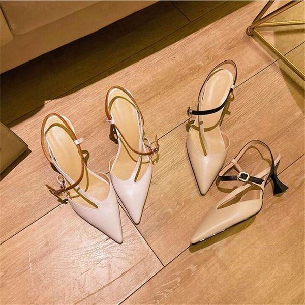 dress shoes pointed wine glass and ladies high heels t belt special metal buckle spring autumn banquet, Black
dress shoes pointed wine glass and ladies high heels t belt special metal buckle spring autumn banquet, Black