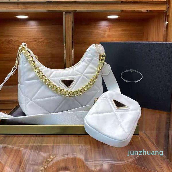 designer- high-quality leather embroidery bags ladies metal hand chain bag fashion 3-in-1 zipper armpit single shoulder crossbody walle
designer- high-quality leather embroidery bags ladies metal hand chain bag fashion 3-in-1 zipper armpit single shoulder crossbody walle