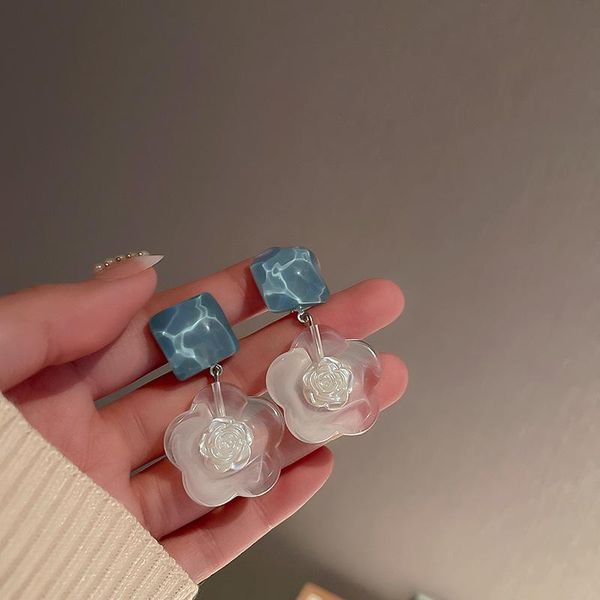 dangle & chandelier delicate resin flower earrings women 2021 sweet blue water wave female trendy jewelry fashion drop, Silver
dangle & chandelier delicate resin flower earrings women 2021 sweet blue water wave female trendy jewelry fashion drop, Silver