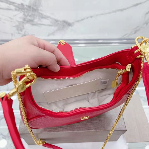 2022designer women serpentine ellipse hobos bag luxurys designers bags italy brand nake head hlaf moon crossbody handbag calfski
2022designer women serpentine ellipse hobos bag luxurys designers bags italy brand nake head hlaf moon crossbody handbag calfski