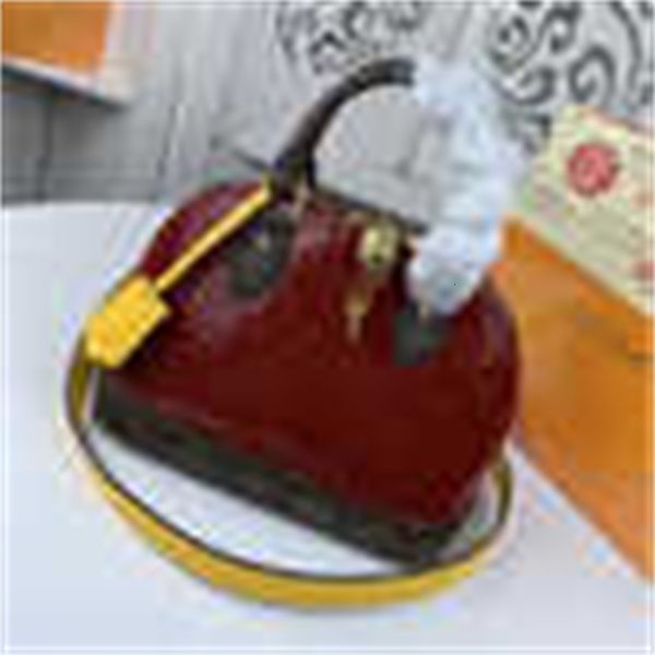 bags brand designer luxury gt0p m53152 shoulder m44389 m91606 new style bb handles embossed shell bag handbags iconic totes cross body b
bags brand designer luxury gt0p m53152 shoulder m44389 m91606 new style bb handles embossed shell bag handbags iconic totes cross body b