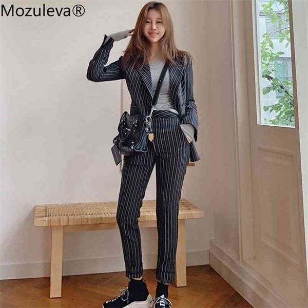 vintage striped suit jacket & high waist pencil pant female blazer set office wear women suits 210416, White
vintage striped suit jacket & high waist pencil pant female blazer set office wear women suits 210416, White