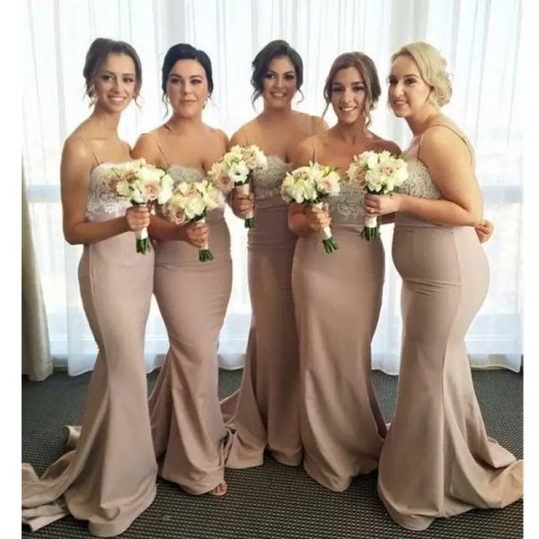 2022 bridesmaid dresses chiffon spaghetti straps lace sleeveless mermaid sweep train plus size maid of honor gown country beach wedding form, White;pink
2022 bridesmaid dresses chiffon spaghetti straps lace sleeveless mermaid sweep train plus size maid of honor gown country beach wedding form, White;pink