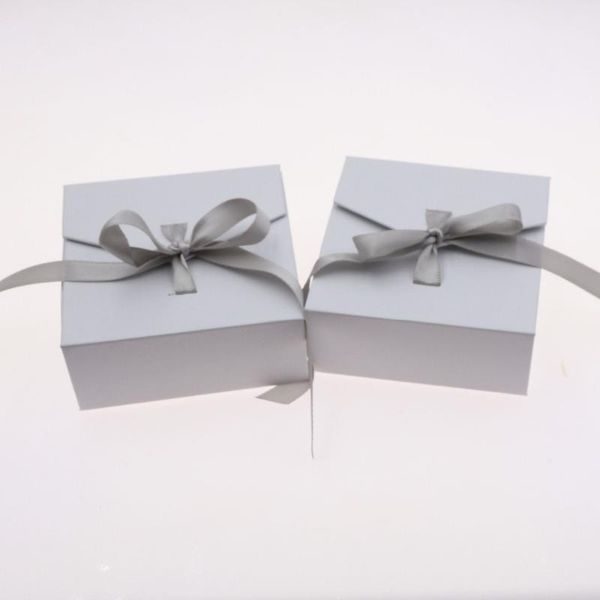 gift wrap doreenbeads jewelry boxes paper gray white color ribbon bowknot for present ring earring packing display box, 1 piece
gift wrap doreenbeads jewelry boxes paper gray white color ribbon bowknot for present ring earring packing display box, 1 piece