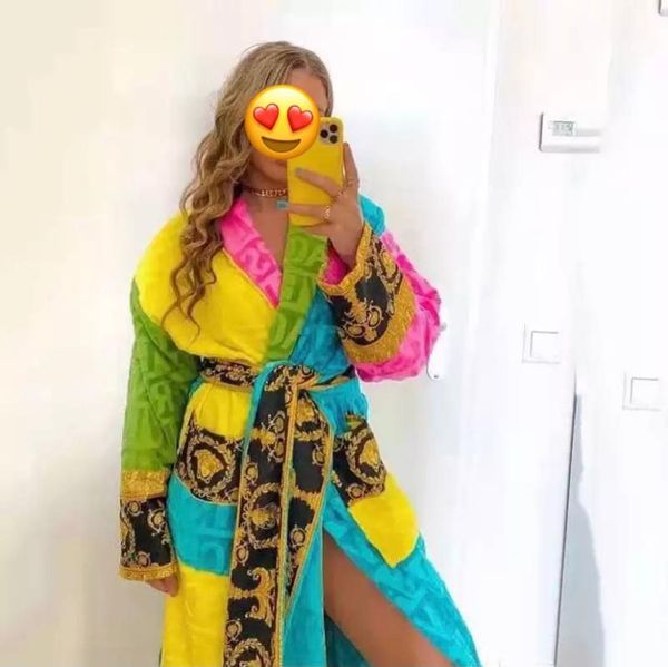 men woman casual bathrobe autumn winter cotton long robe fast drying thick warm sleepwear bathing towel 
men woman casual bathrobe autumn winter cotton long robe fast drying thick warm sleepwear bathing towel