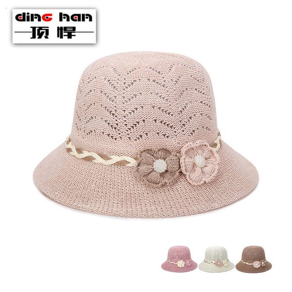 summer hollow breathable women's basin hat casual sun shade straw middle aged and old pearl flower fashion, Blue;gray 
summer hollow breathable women's basin hat casual sun shade straw middle aged and old pearl flower fashion, Blue;gray