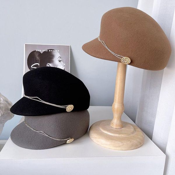 stingy brim hats 2021 australian wool casual hat women winter warm pure cap with rhinestone chain decoration retro military sboy, Blue;gray
stingy brim hats 2021 australian wool casual hat women winter warm pure cap with rhinestone chain decoration retro military sboy, Blue;gray