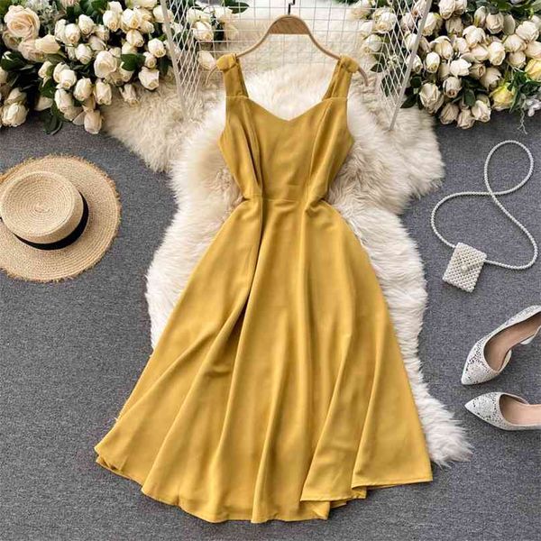 women sweet backless v-neck sleeveless slim seaside holiday a-line dress lady solid color korea vestidos r371 210527, Black;gray
women sweet backless v-neck sleeveless slim seaside holiday a-line dress lady solid color korea vestidos r371 210527, Black;gray