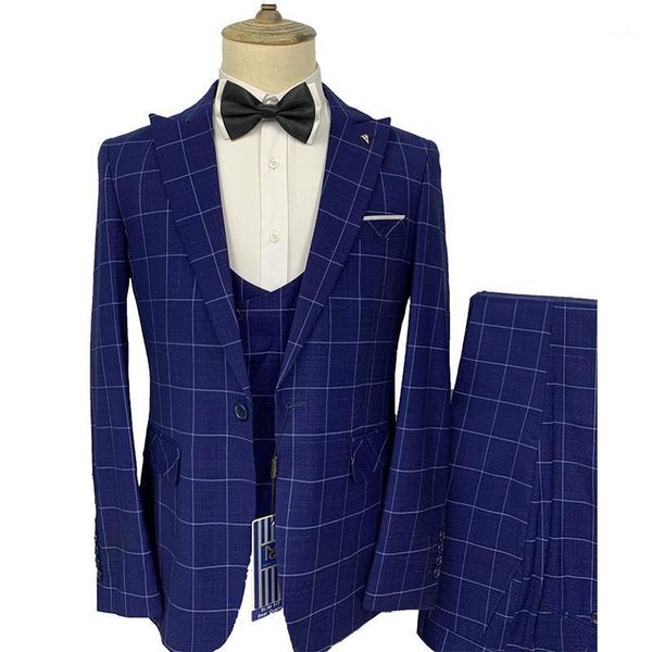 men's suits & blazers 2021 three-piece male formal business plaids suit for fashion boutique blue wedding dress ( jacket + vest pants ), White;black
men's suits & blazers 2021 three-piece male formal business plaids suit for fashion boutique blue wedding dress ( jacket + vest pants ), White;black