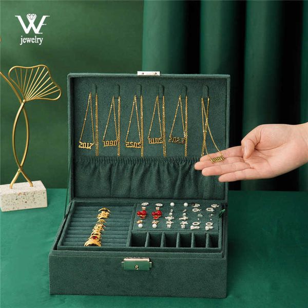 we multifunction flannel double-layer jewelry box travel jewelry organizer necklace earring ring storage box for women gifts 211012, Black;white
we multifunction flannel double-layer jewelry box travel jewelry organizer necklace earring ring storage box for women gifts 211012, Black;white