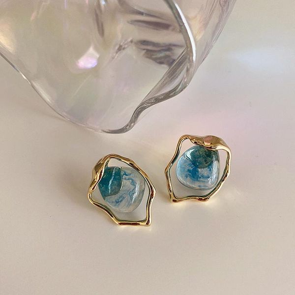 stud amorcome vintage blue transparent resin earrings for women geometric irregular gold color metal korean jewelry, Golden;silver
stud amorcome vintage blue transparent resin earrings for women geometric irregular gold color metal korean jewelry, Golden;silver