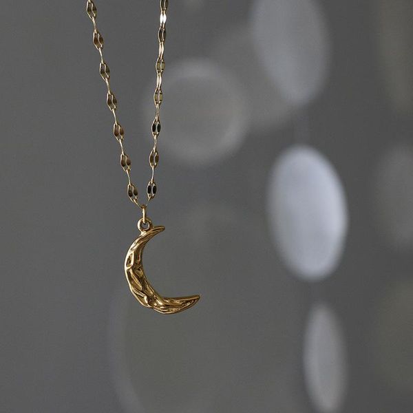 pendant necklaces stainless steel fold crescent necklace for women metal horn moon clavicle chain mirror polished gold color, Silver
pendant necklaces stainless steel fold crescent necklace for women metal horn moon clavicle chain mirror polished gold color, Silver