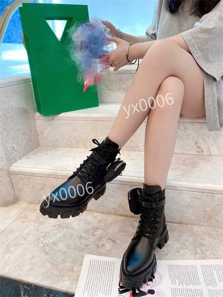 2022 men women martin boots designer 35-41 winter shoes ankle half black white bordeaux wine red green pumpkin orange mens fashion platform
2022 men women martin boots designer 35-41 winter shoes ankle half black white bordeaux wine red green pumpkin orange mens fashion platform