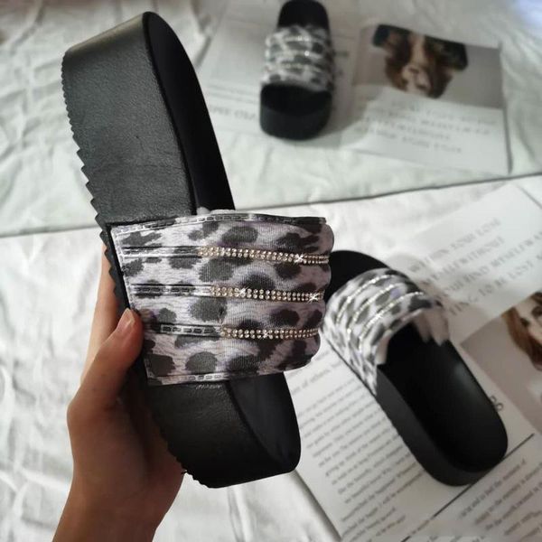 outdoor luxury women slippers rhinestone decoration platform wedges heel thick sole leopard beach slides ladies summer shoes, Black
outdoor luxury women slippers rhinestone decoration platform wedges heel thick sole leopard beach slides ladies summer shoes, Black