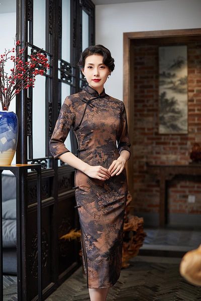 ethnic clothing women satin long qipao print flowers cheongsamst vintage button chinese dress elegant mandarin collar vestidos oversize 4xl, Red
ethnic clothing women satin long qipao print flowers cheongsamst vintage button chinese dress elegant mandarin collar vestidos oversize 4xl, Red