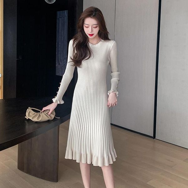 casual dresses winter knitted dress women slim o-neck solid long sleeves ruffles hem middle pleated ladies knee-length base, Black;gray
casual dresses winter knitted dress women slim o-neck solid long sleeves ruffles hem middle pleated ladies knee-length base, Black;gray