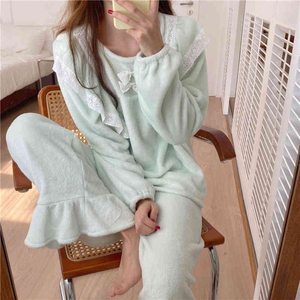 sleepwear bow plush gentle two-piece suits chic women soft sweet sleepwear thicken warm cute winter loose pajamas home clothes, Black;red
sleepwear bow plush gentle two-piece suits chic women soft sweet sleepwear thicken warm cute winter loose pajamas home clothes, Black;red
