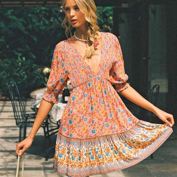 vintage women hippie green floral print deep v-neck babydoll mini dress sladies flare sleeve boho dresses vestidos a594 210416, White;black
vintage women hippie green floral print deep v-neck babydoll mini dress sladies flare sleeve boho dresses vestidos a594 210416, White;black