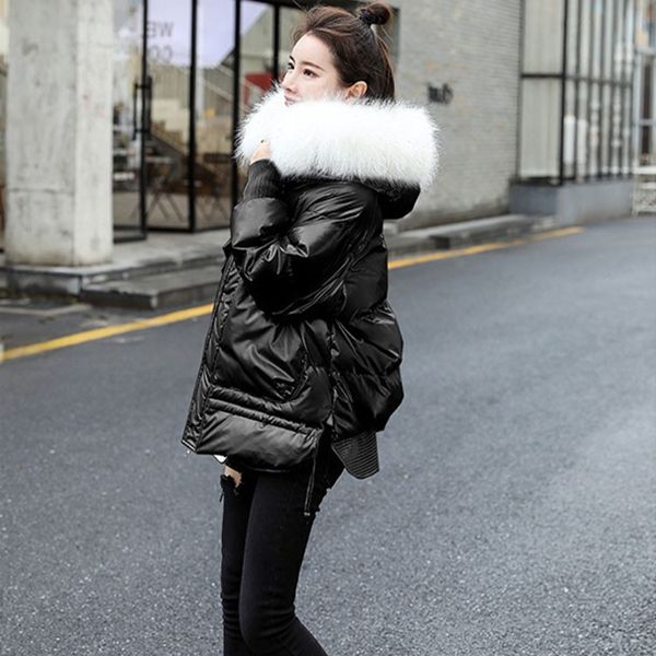 autumn and winter down jacket women's new style fashion age reduction bright face warm collar loose show thin hood, Black
autumn and winter down jacket women's new style fashion age reduction bright face warm collar loose show thin hood, Black