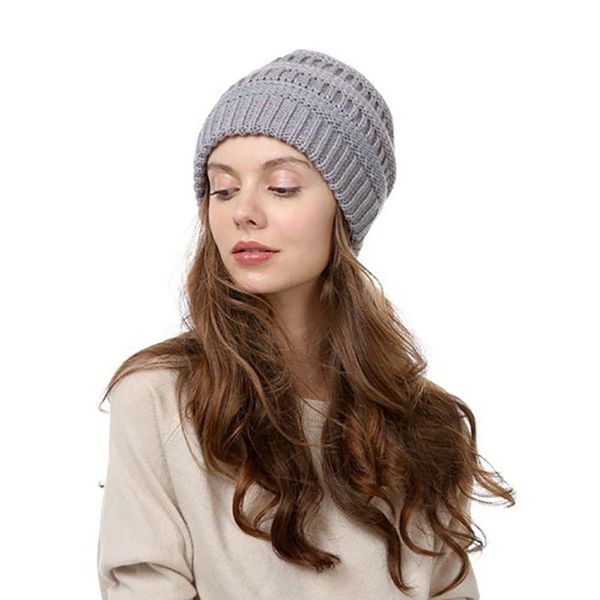 winter warm beanies hat fashion women knitted skiing caps windproof slouchy hats outdoor, Black;white
winter warm beanies hat fashion women knitted skiing caps windproof slouchy hats outdoor, Black;white