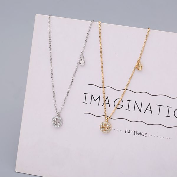 japanese and korean clover necklace women's luxury temperament personality versatile short clavicle chain, Black
japanese and korean clover necklace women's luxury temperament personality versatile short clavicle chain, Black