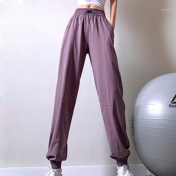women's pants & capris beehouse leggings women fitness sport pantalones deportivos mujer tracksuit deportes y fitnes calça jogger sweat, Black;white
women's pants & capris beehouse leggings women fitness sport pantalones deportivos mujer tracksuit deportes y fitnes calça jogger sweat, Black;white