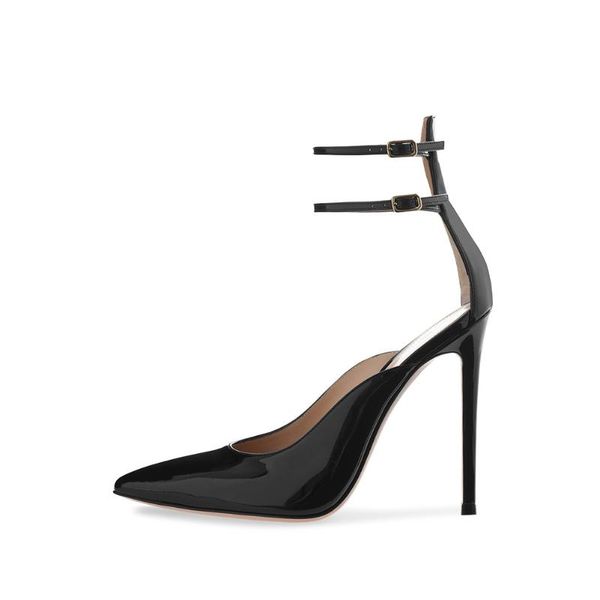 dress shoes stunning2021 patent leather black pointed hollow turtleneck women's large size fashion straight
dress shoes stunning2021 patent leather black pointed hollow turtleneck women's large size fashion straight