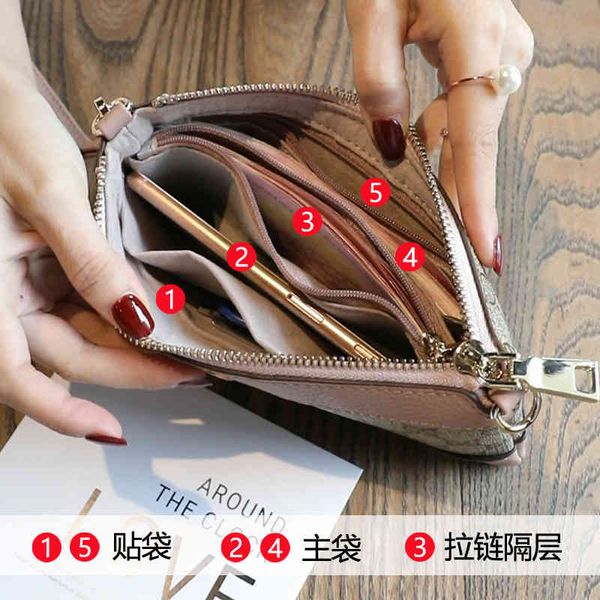 handbag women's large capacity new multifunctional hand holding messenger mobile phone soft leather small grasping
handbag women's large capacity new multifunctional hand holding messenger mobile phone soft leather small grasping