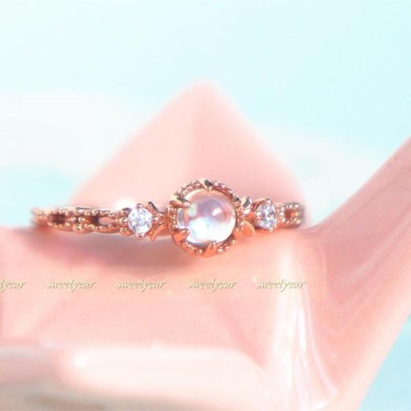 cluster rings natural chalcedony body powder crystal opening adjustable ring light luxury noble charm lady brand silver jewelry, Golden;silver
cluster rings natural chalcedony body powder crystal opening adjustable ring light luxury noble charm lady brand silver jewelry, Golden;silver
