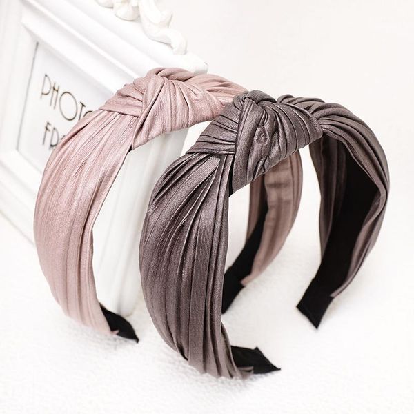 women imitation leather hairband solid color knotted folds headbands for lady hair hoop fashion bezel accessories1
women imitation leather hairband solid color knotted folds headbands for lady hair hoop fashion bezel accessories1