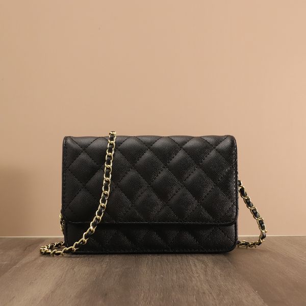 luxury designer bag, suitable for women's diamond bag chain small square bag single shoulder, Red;black
luxury designer bag, suitable for women's diamond bag chain small square bag single shoulder, Red;black