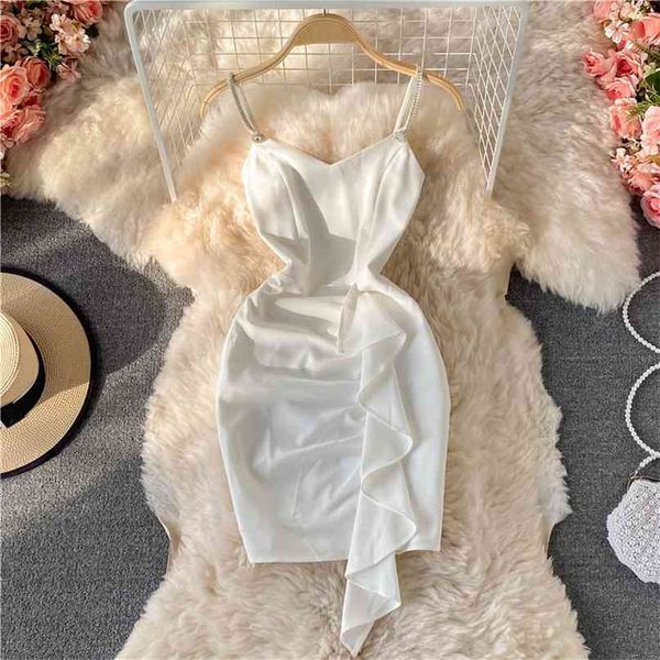 summer spaghetti strap v-neck mini party dress women elegant backless ruffles club short mujer 210603, Black;gray
summer spaghetti strap v-neck mini party dress women elegant backless ruffles club short mujer 210603, Black;gray