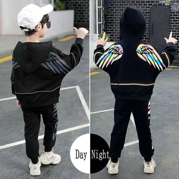 children clothing sports suit for boys and girls hooded outwears long sleeve luminescence coat pants set casual tracksuit, White
children clothing sports suit for boys and girls hooded outwears long sleeve luminescence coat pants set casual tracksuit, White